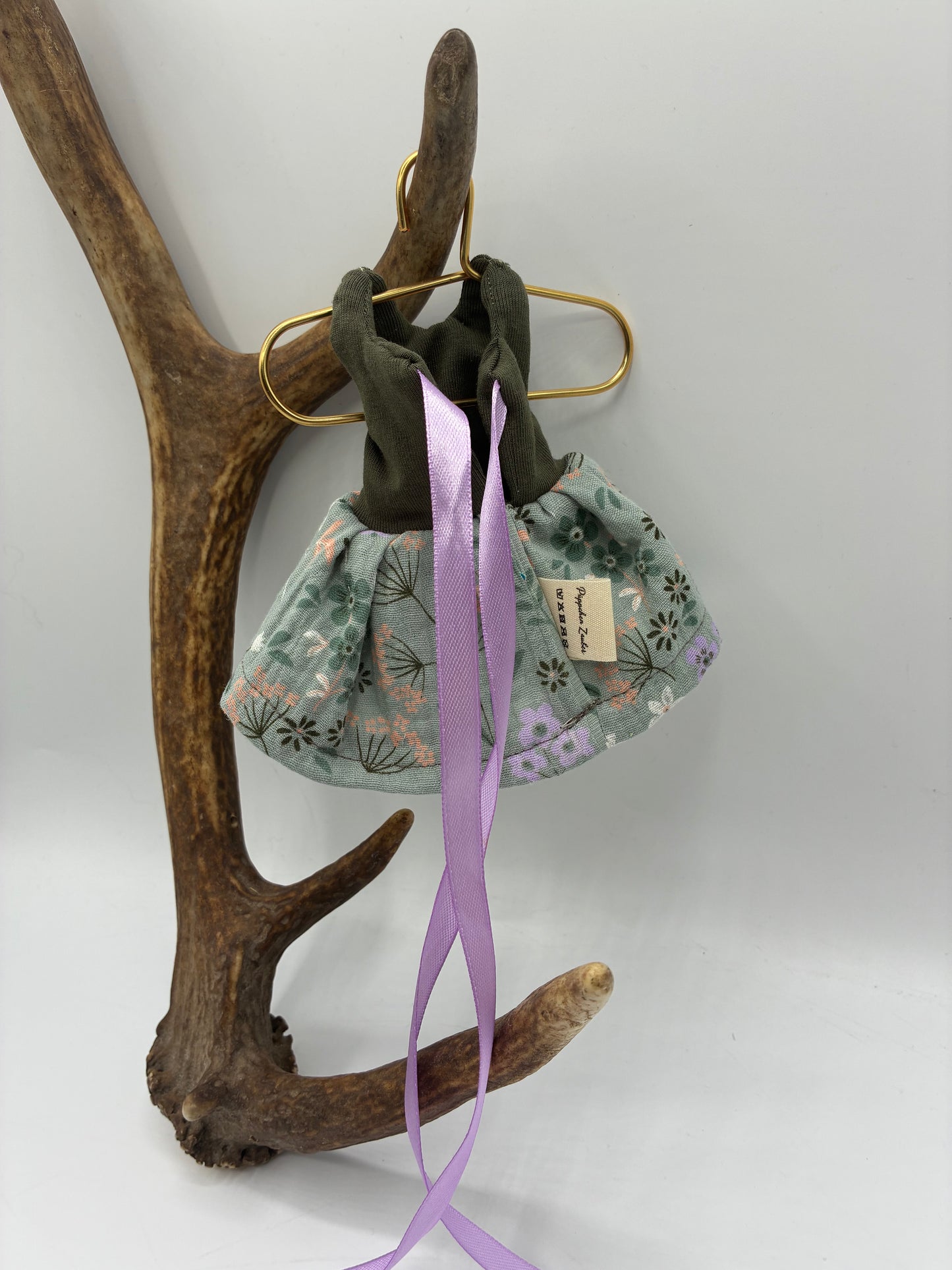 Feen–Kleid Waldblumen