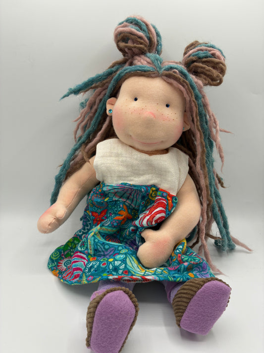 Puppe Greta