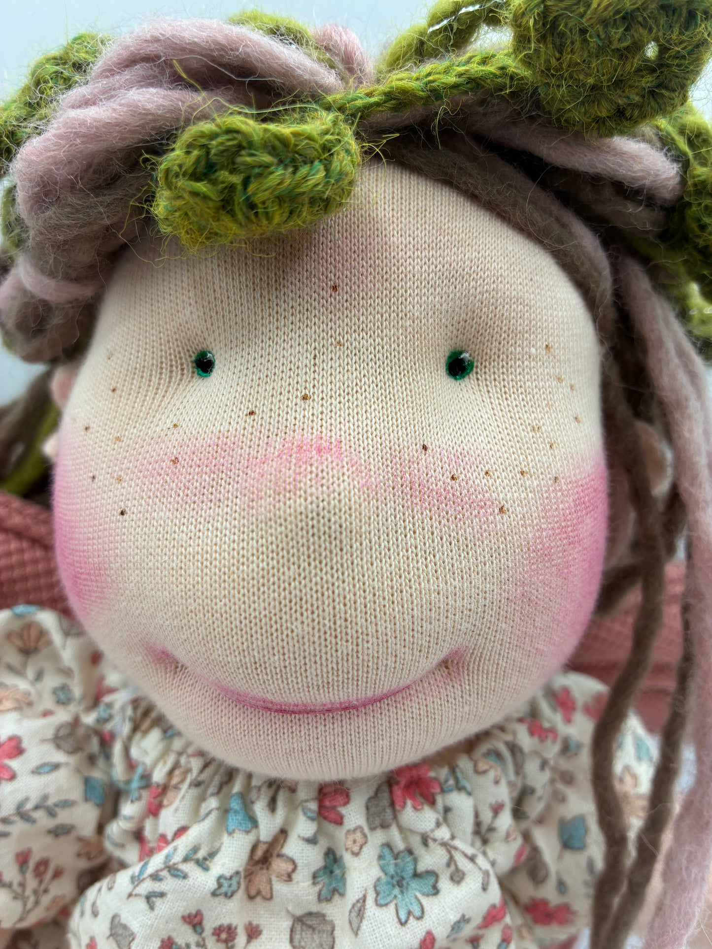 Puppe Flora